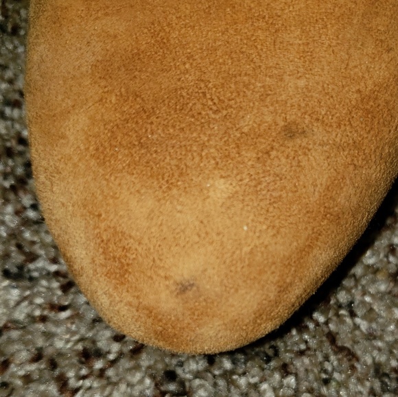 Franco Sarto T-Strap Heels - Picture 5 of 6